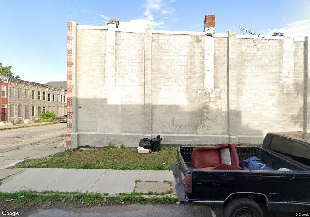 1906 E Oliver St, Baltimore, MD 21213 - photo 1