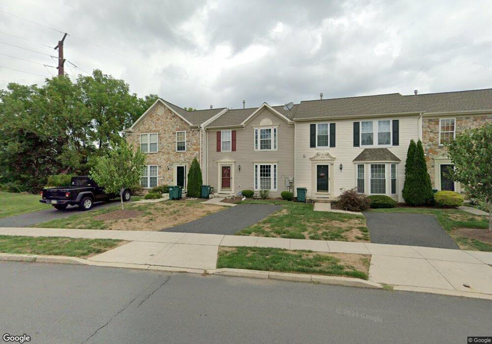 4375 Apple Blossom Dr, Center Valley, PA 18034 - photo 1