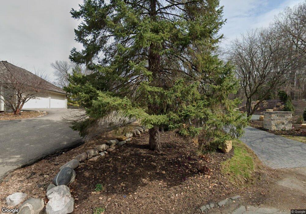 19685 Chimo West St, Wayzata, MN 55391 - photo 1