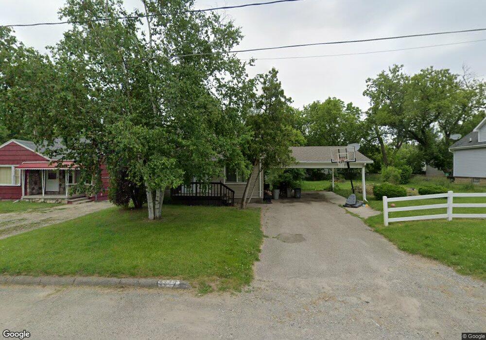 1118 Tremont Ave, Flint, MI 48505 - photo 1