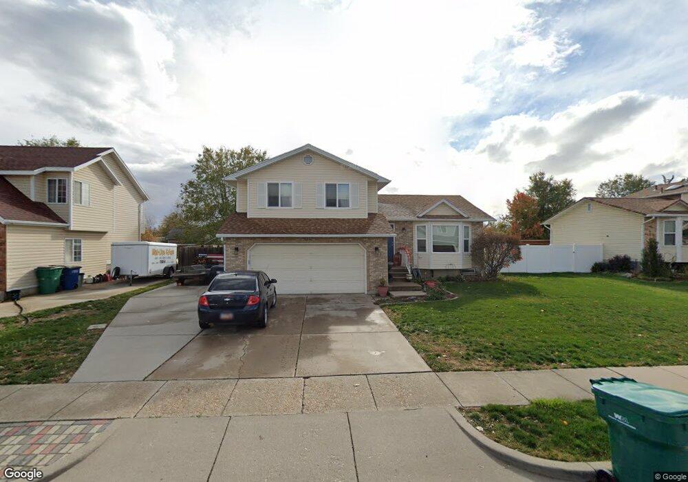 1019 W 450 S, Layton, UT 84041 - photo 1