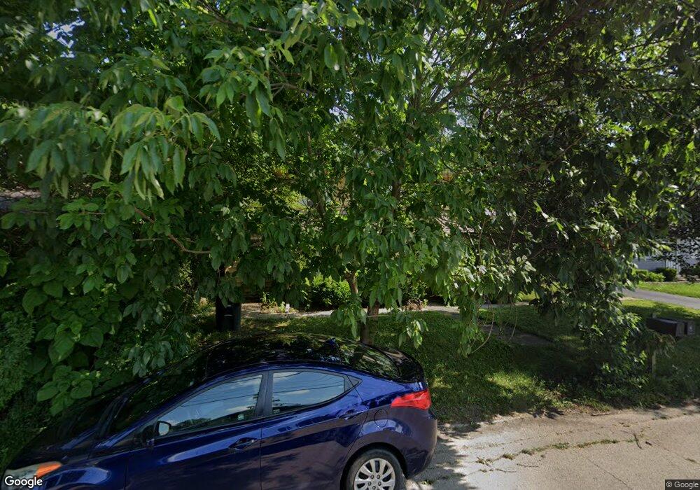 312 W Cromer Ave, Muncie, IN 47303 - photo 1