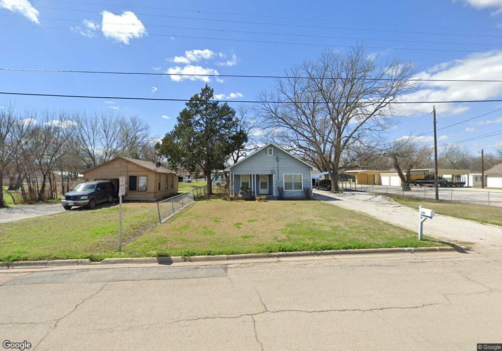 325 Fair Ave, Gainesville, TX 76240 - photo 1