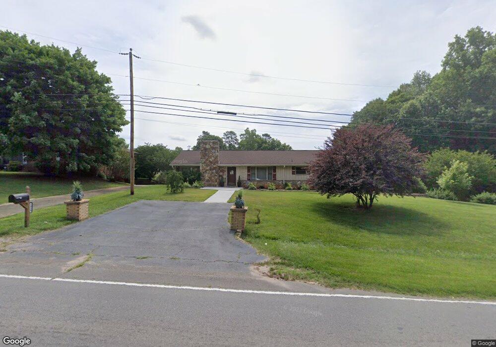 1919 Shelton Ave, Statesville, NC 28677 - photo 1