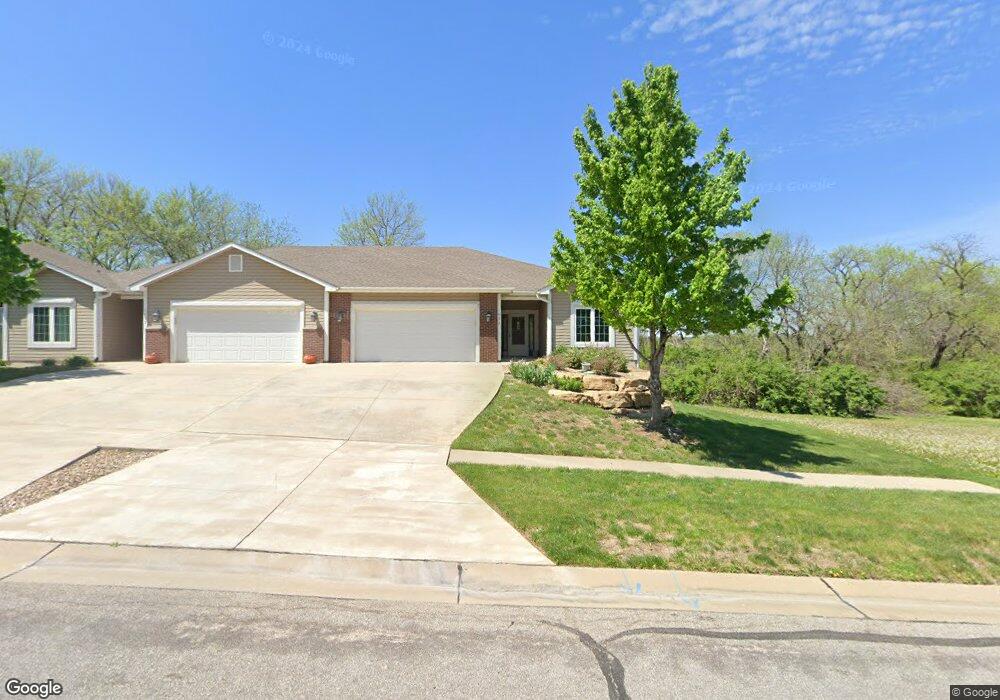 1033 SW Red Oaks Place, Topeka, KS 66615 - photo 1