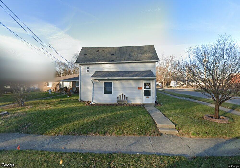 102 W Cross St, Anderson, IN 46012 - photo 1
