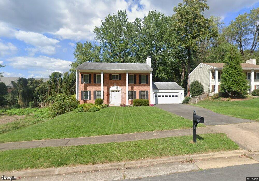 6712 Montour Dr, Falls Church, VA 22043 - photo 1