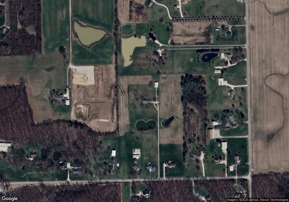 8209 Hursh Rd, Leo, IN 46765 - photo 1