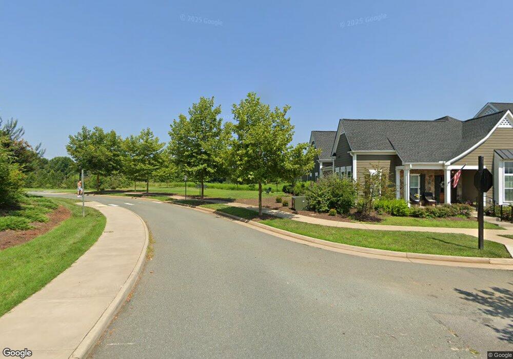 843 Belvedere Dr, Charlottesville, VA 22901 - photo 1