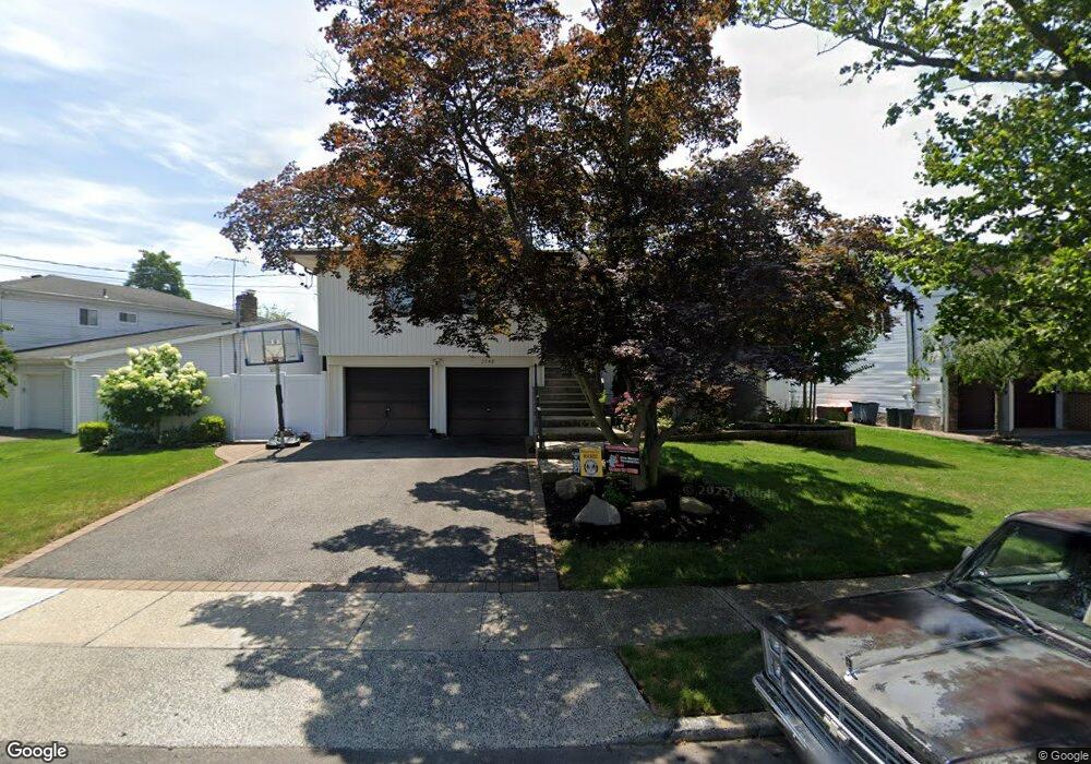 2948 Frankel Blvd, Merrick, NY 11566 - photo 1