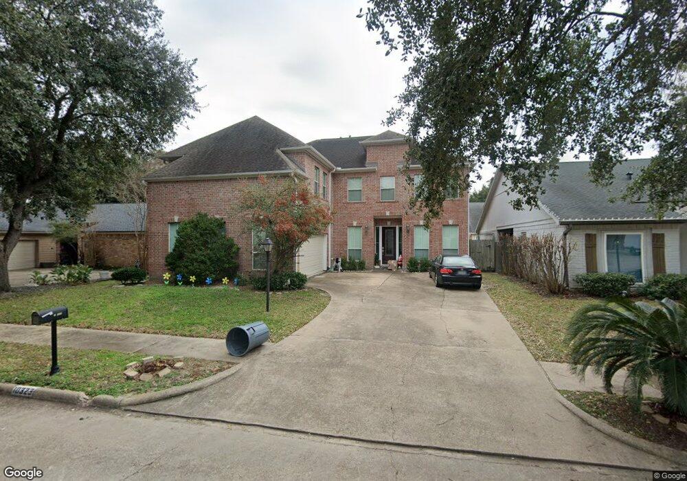 10323 Burgoyne Rd, Houston, TX 77042 - photo 1
