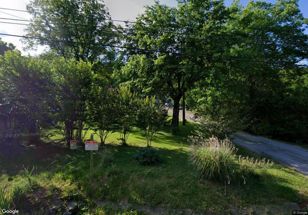 1647 Sims Rd, Shelbyville, TN 37160 - photo 1