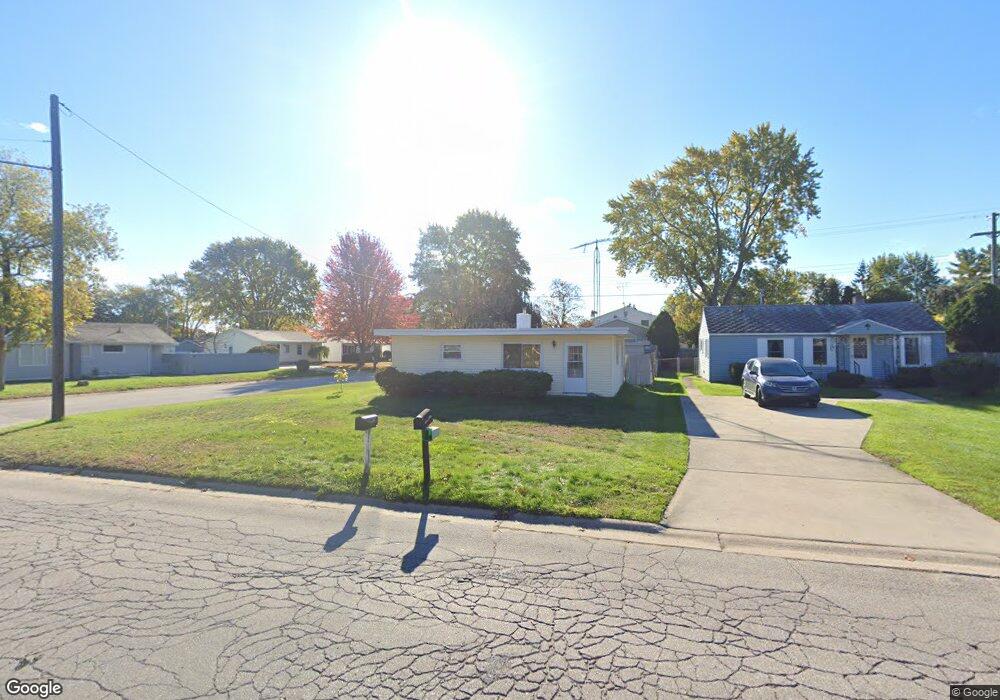 2204 Hancock St, Port Huron, MI 48060 - photo 1