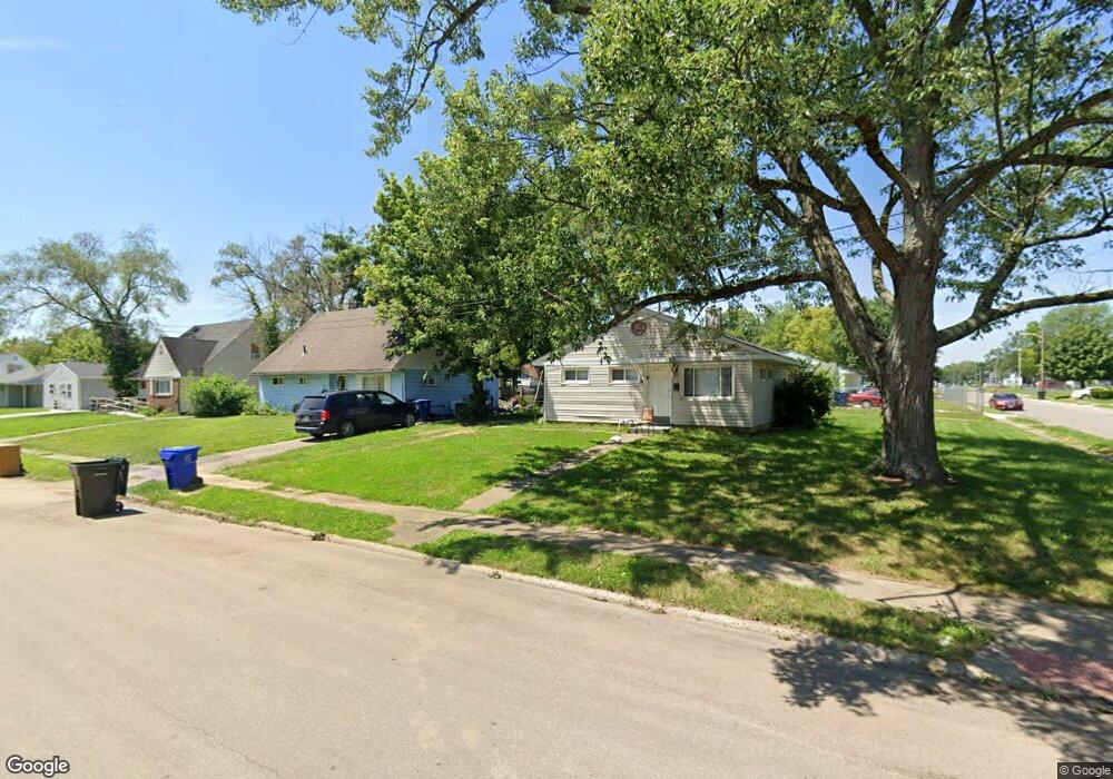 2445 Hanna Dr, Columbus, OH 43211 - photo 1