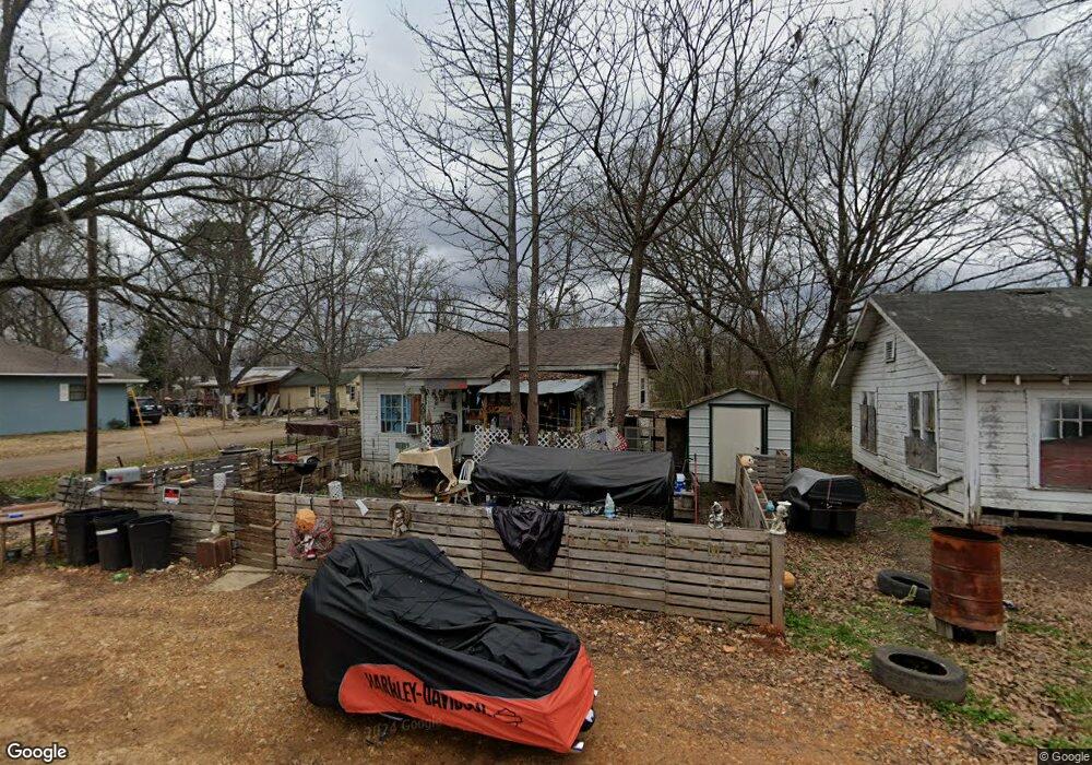 401 E Miller St, Gurdon, AR 71743 - photo 1