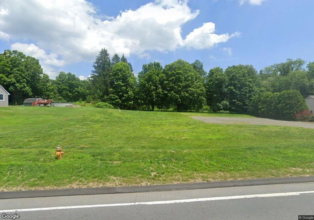 328 Oxford Rd, Oxford, CT 06478 - photo 1