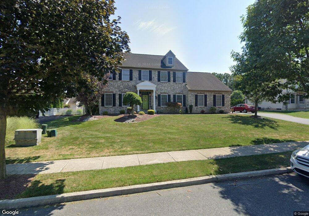 1155 Wheaton Dr, Bethlehem, PA 18017 - photo 1