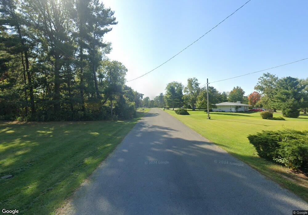 2521 Elmview Dr, Lima, OH 45806 - photo 1