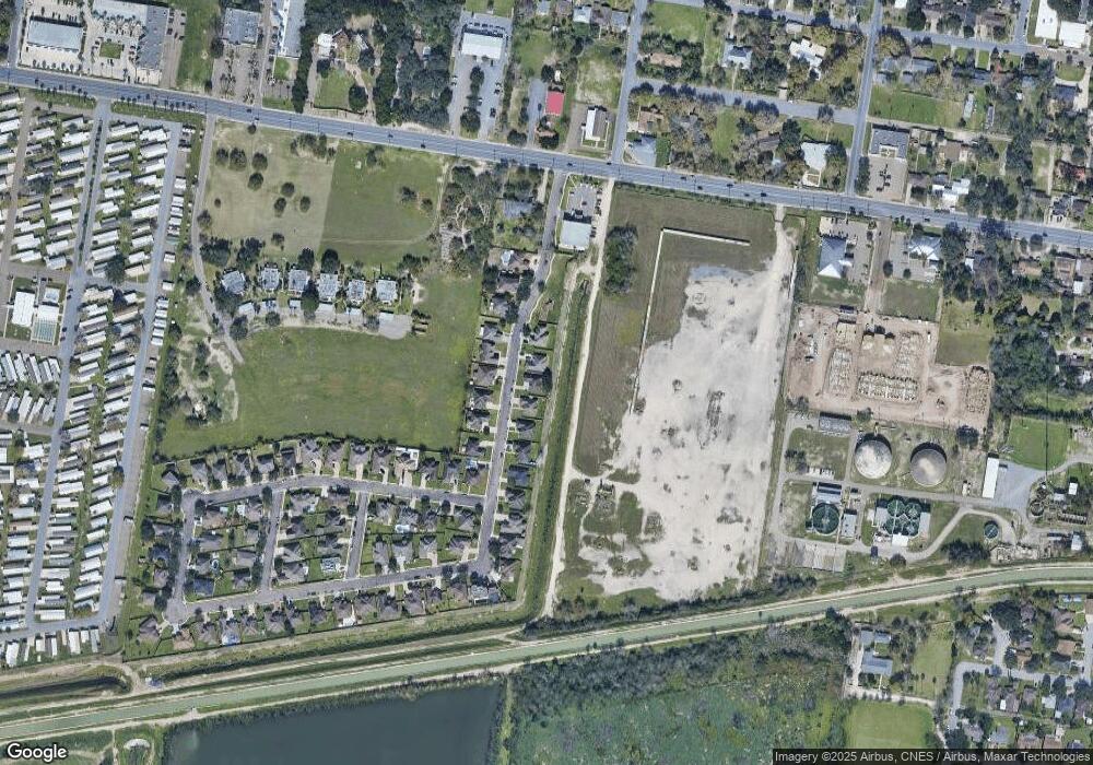 1001 S Flag St, Pharr, TX 78577 - photo 1