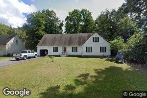 915 Cherokee St, West Point, VA 23181