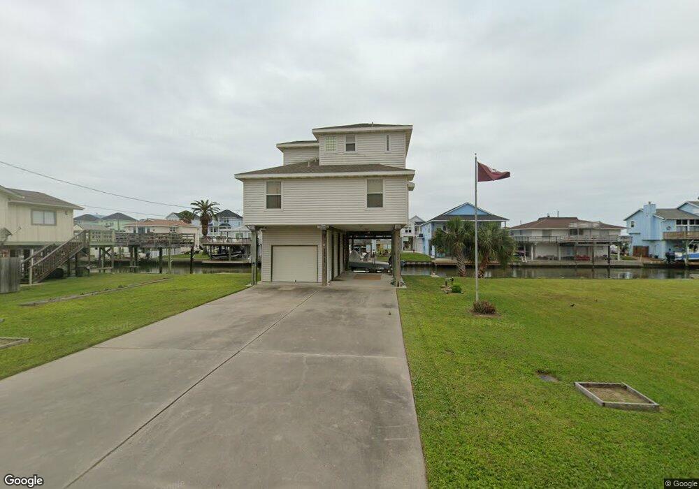 22915 Vida St, Galveston, TX 77554 - photo 1