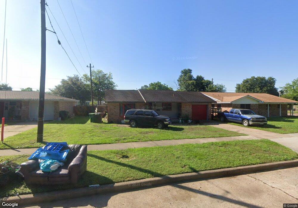10430 Southport Dr, Houston, TX 77089 - photo 1