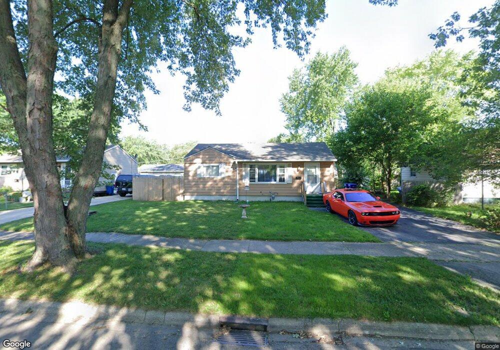 2716 N Pine St unit 4, Waukegan, IL 60087 - photo 1