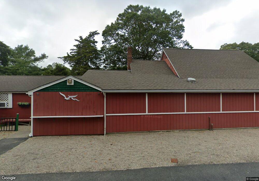 408 Carriage Shop Rd, East Falmouth, MA 2536 - photo 1