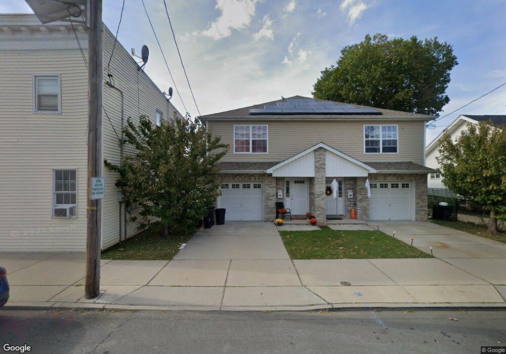 133 Pershing Ave unit 1, Carteret, NJ 07008 - photo 1