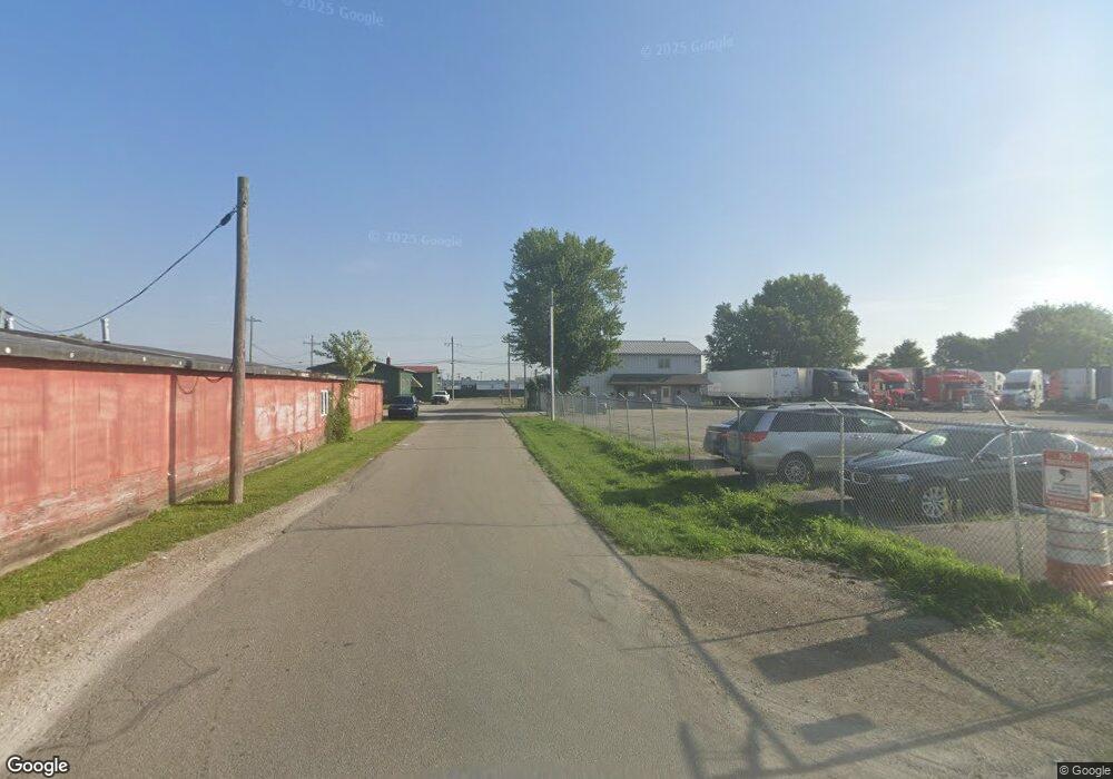 809 Overstreet St unit B, Franklin, IN 46131 - photo 1