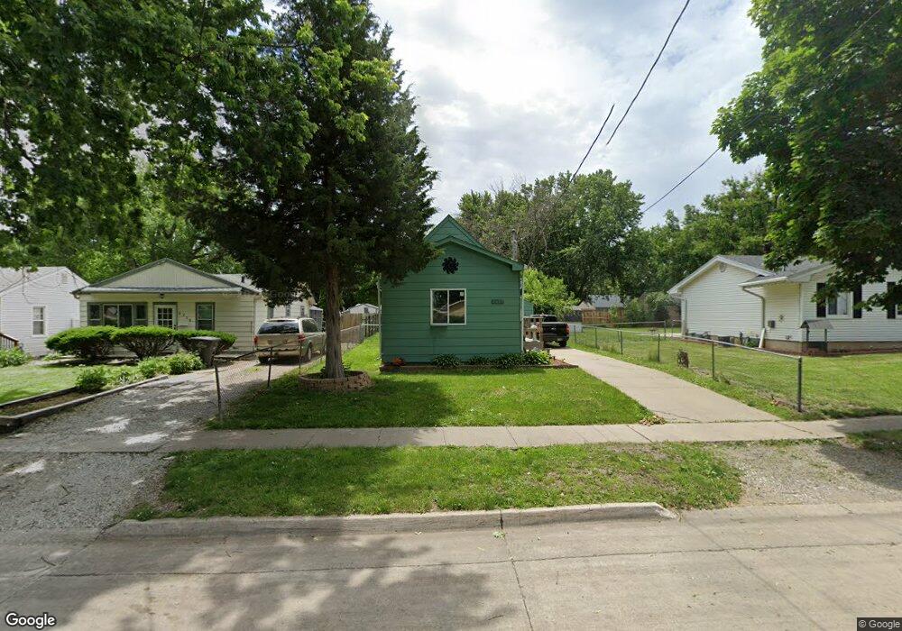2711 Chicago Ave, Des Moines, IA 50317 - photo 1