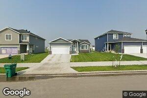 207 Lionheart Dr, Horace, ND 58047