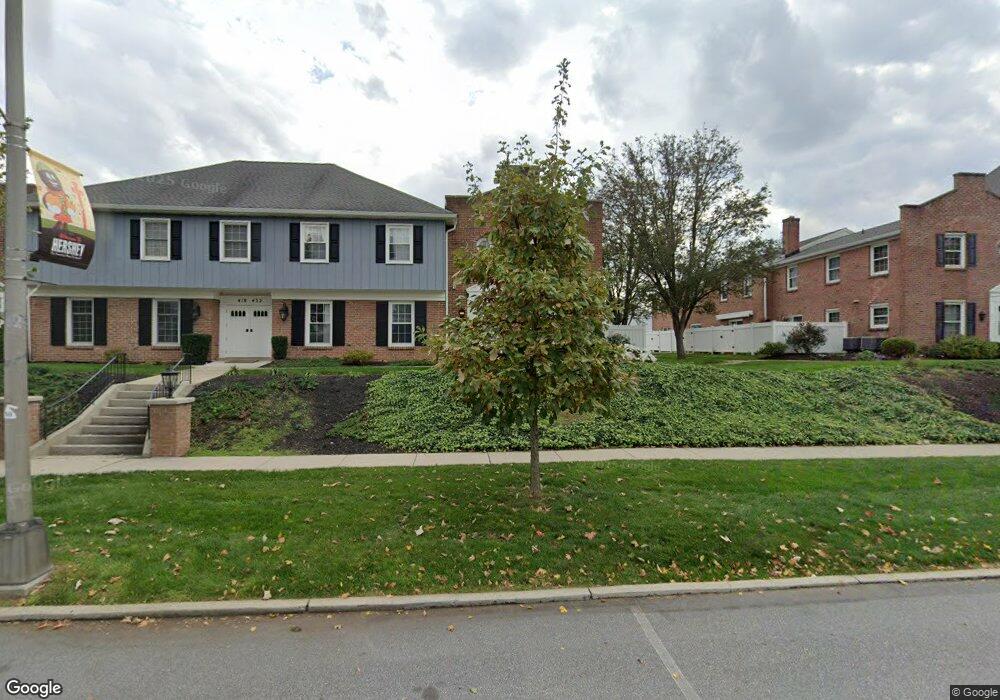 428 W Chocolate Ave, Hershey, PA 17033 - photo 1