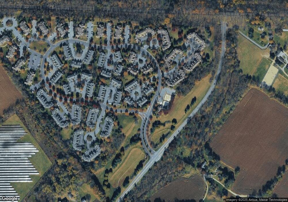 125 Marlboro Cir unit 125, Stewartsville, NJ 08886 - photo 1