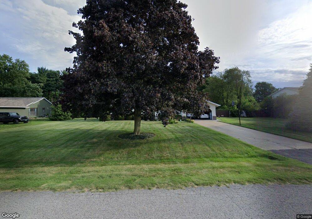 125 W Curtis Dr, La Porte, IN 46350 - photo 1