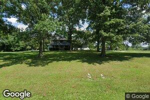 100 N Sears St, Bingham, IL 62011