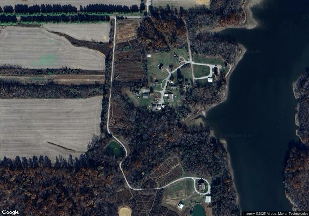 4777 N Winddrift Rd, Scottsburg, IN 47170 - photo 1