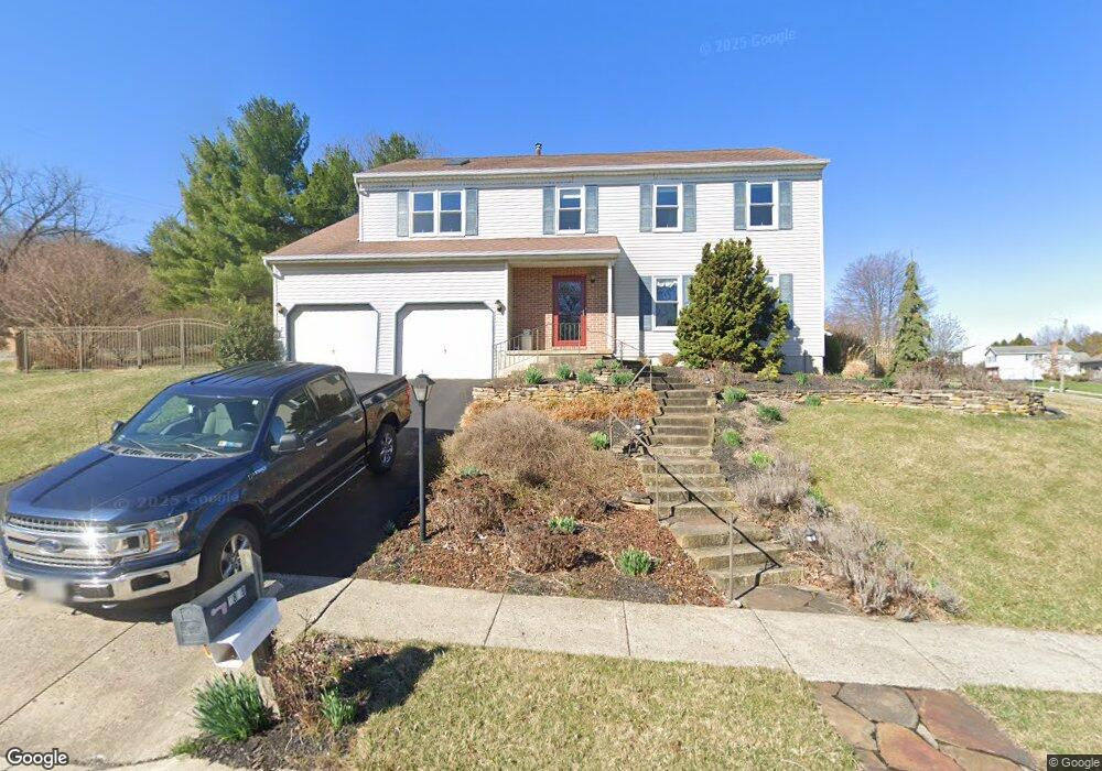 2898 Daniel Dr, Reading, PA 19608 - photo 1