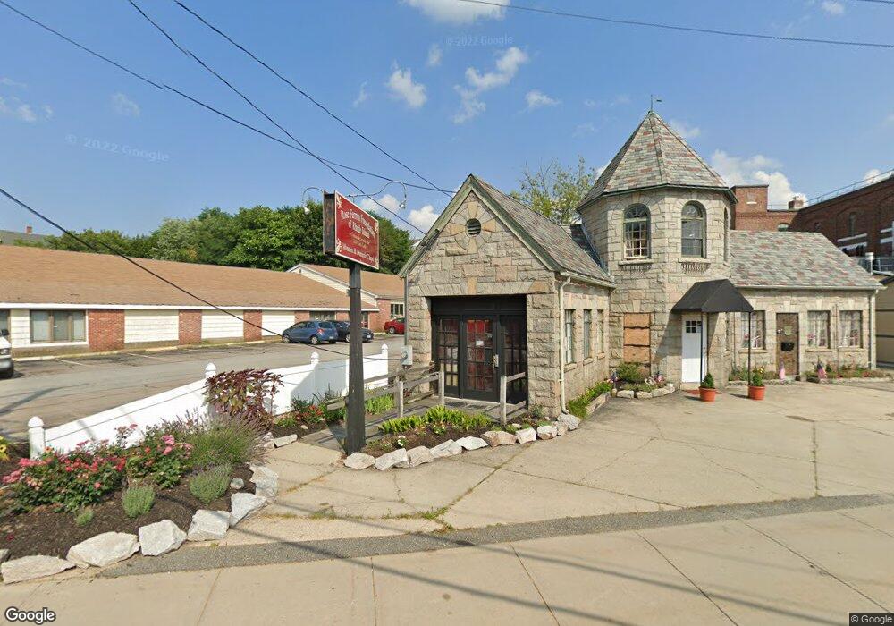 335 Arnold St, Woonsocket, RI 02895 - photo 1