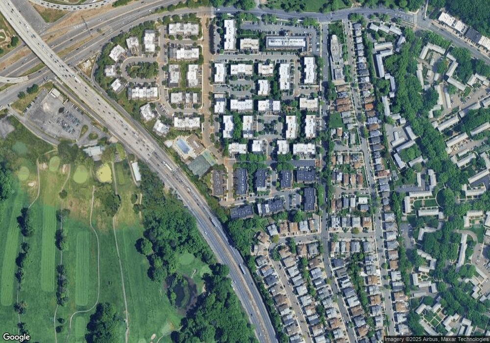 1401 Bonnie Ln unit 2/F, Bayside, NY 11360 - photo 1