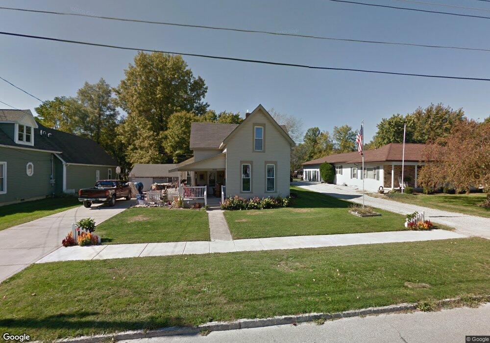 906 N Main St, Tipton, IN 46072 - photo 1