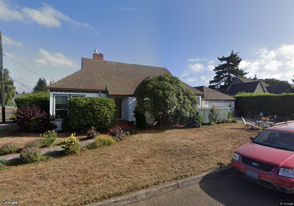 2504 4th St, Tillamook, OR 97141 - photo 1