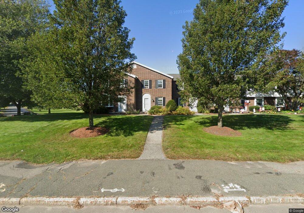 612 Chickering Rd, North Andover, MA 01845 - photo 1