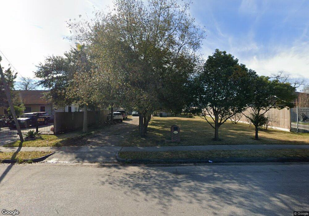 8022 Detroit St, Houston, TX 77017 - photo 1
