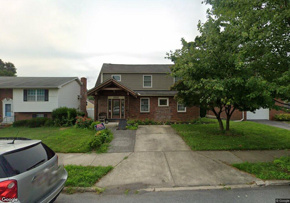 1554 Maple St, Bethlehem, PA 18017 - photo 1
