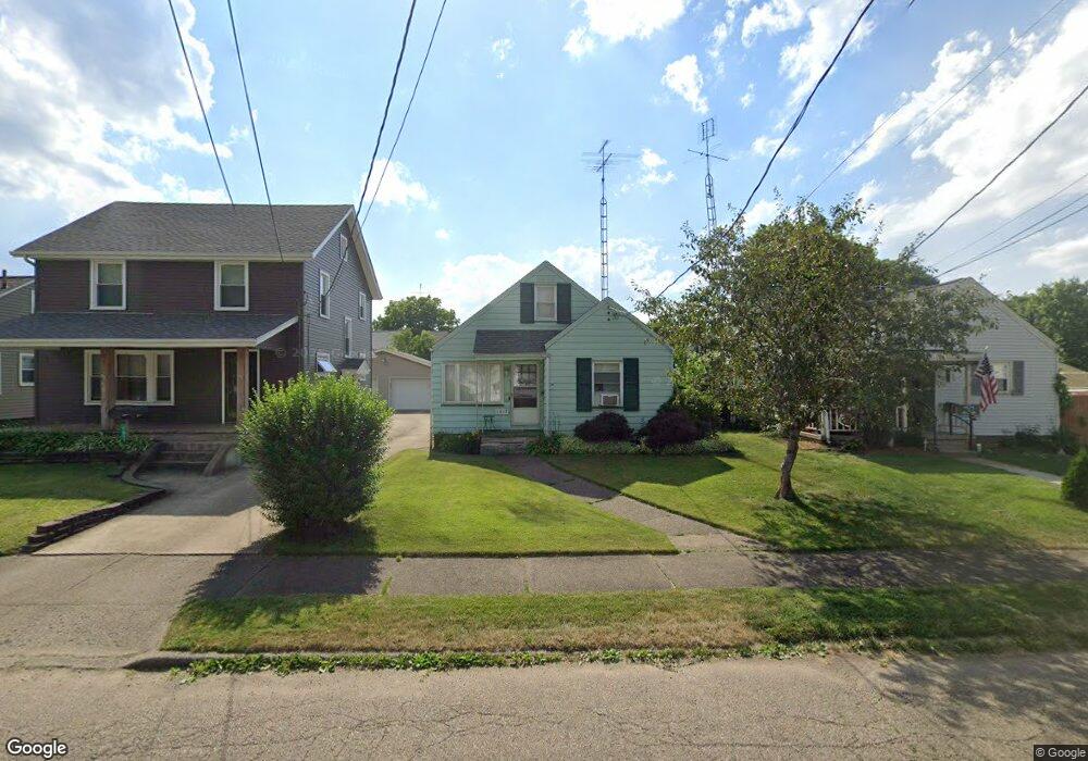 1017 Wertz Ave SW, Canton, OH 44710 - photo 1