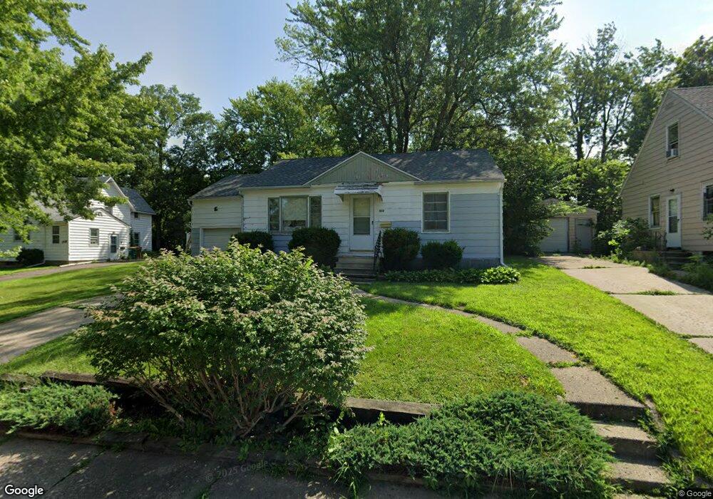 1012 Saint Jacob Ave, Albert Lea, MN 56007 - photo 1