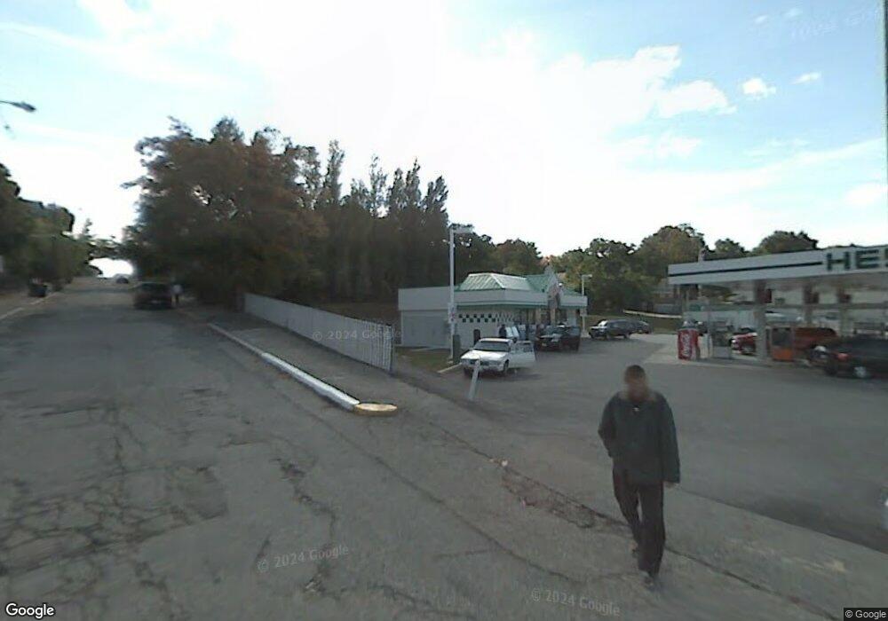 4 7th St, Providence, RI 02906 - photo 1