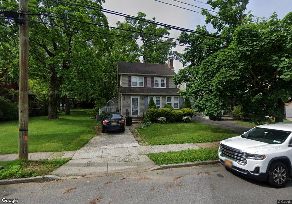 236 Elm St, West Hempstead, NY 11552 - photo 1