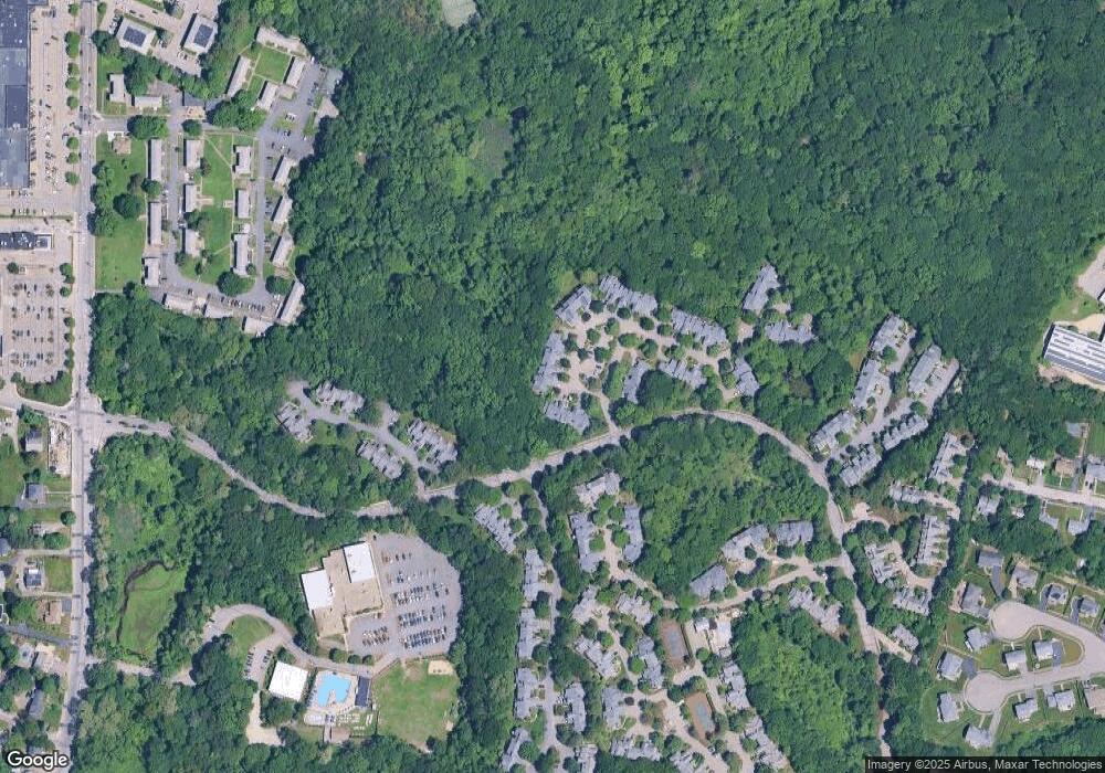 21 Bishops Forest Dr, Waltham, MA 02452 - photo 1